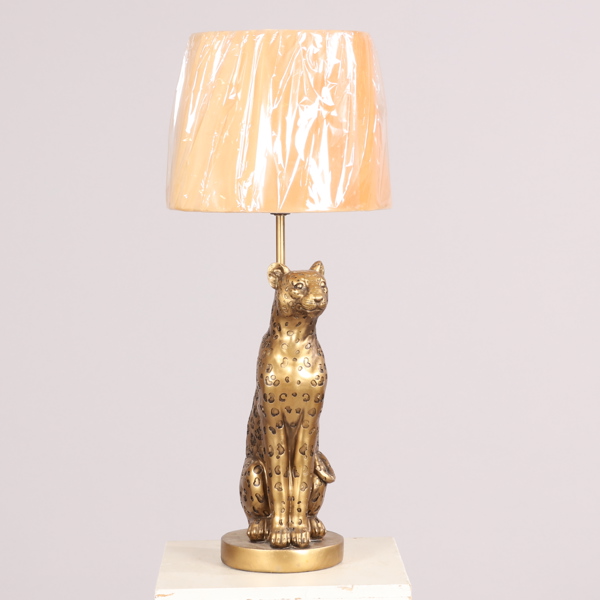 BORDSLAMPA, sittande gepard