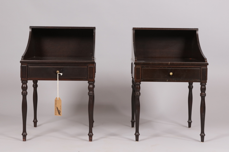 SÄNGBORD, 1 par, 1900-talets slut