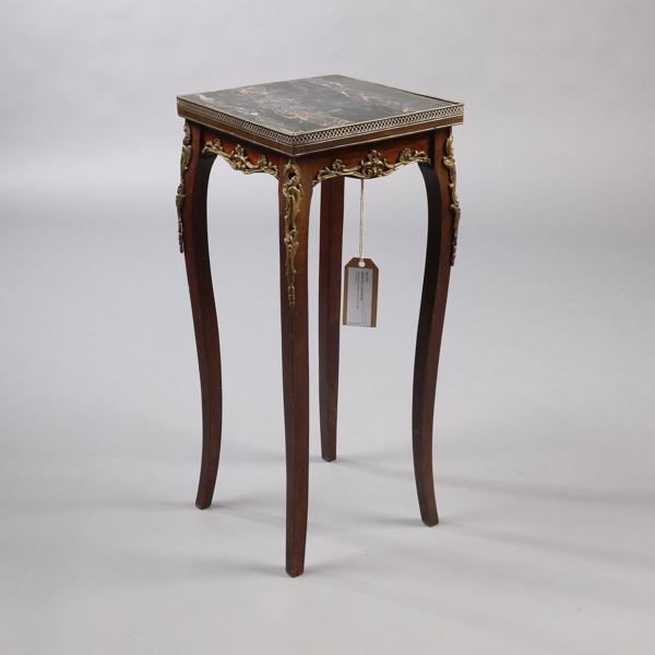 PIEDESTAL, Louis XVI-stil