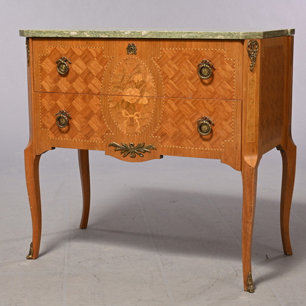 BYRÅ, 1900-tal, Louis XVI-stil
