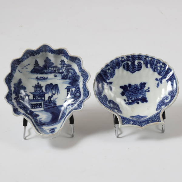 SMÖRSNÄCKOR, 2 st, Kina, 18/1900-tal