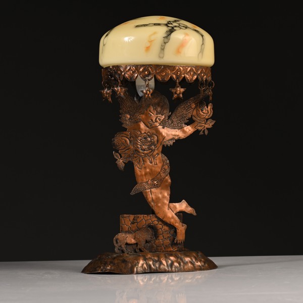 BORDSLAMPA, 1900-talets första hälft