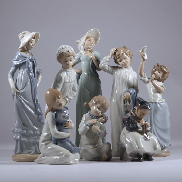 FIGURINER, 8 st