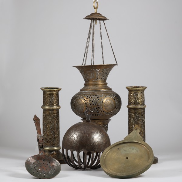 ORIENTALISKA FÖREMÅL, 18/1900-tal