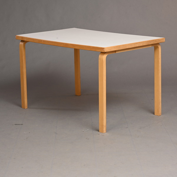 ALVAR AALTO, "81B", matbord, Artek