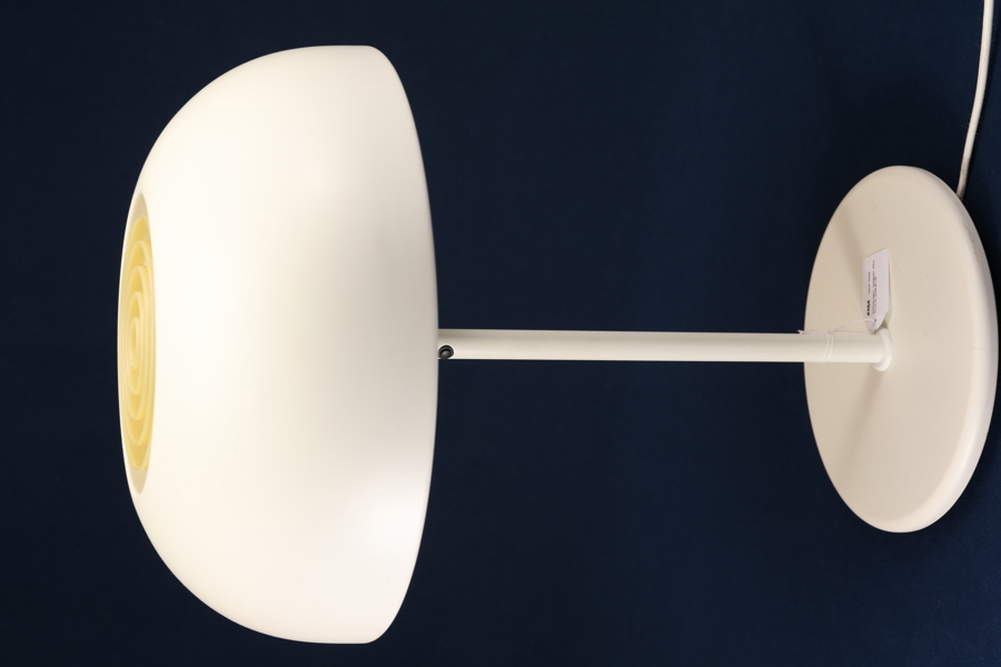 Bordslampa, "Nymåne", IKEA, höjd 54, diam 46 cm_1407a_8dafa29d415791c_lg.jpeg