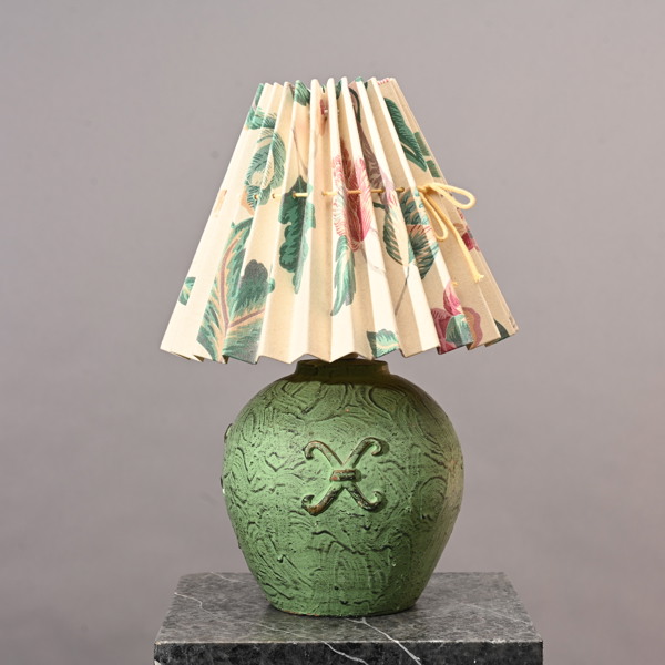 BORDSLAMPA, 1900-talets mitt 