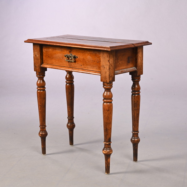 HALLBORD, 1800-talets slut, nyrenässans