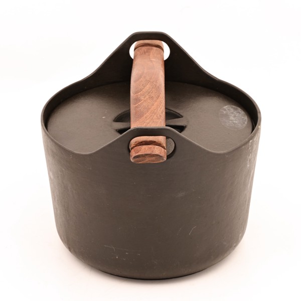 TIMO SARPANEVA, gryta, gjutjärn