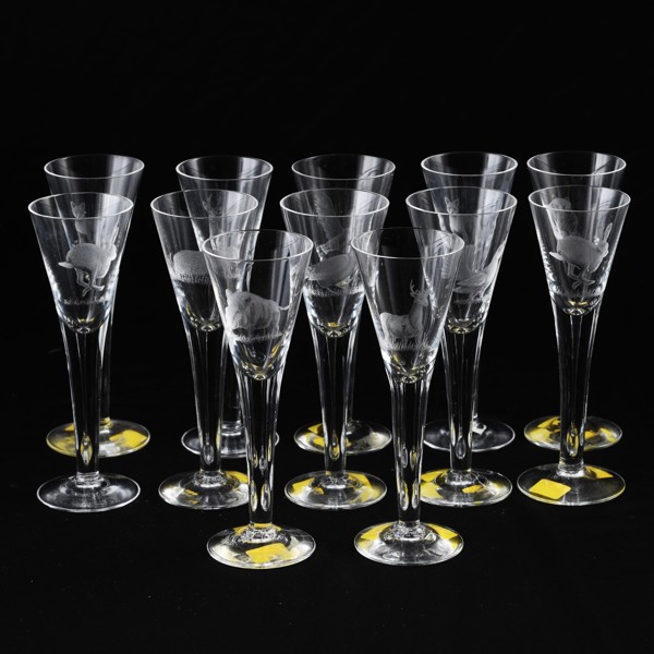 KATARINA KVARNRUD, snapsglas, 12 st