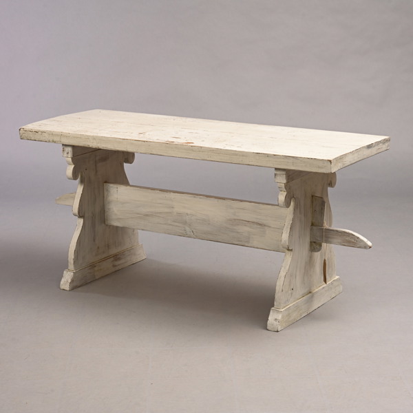 BOCKBORD, samtida, bemålat