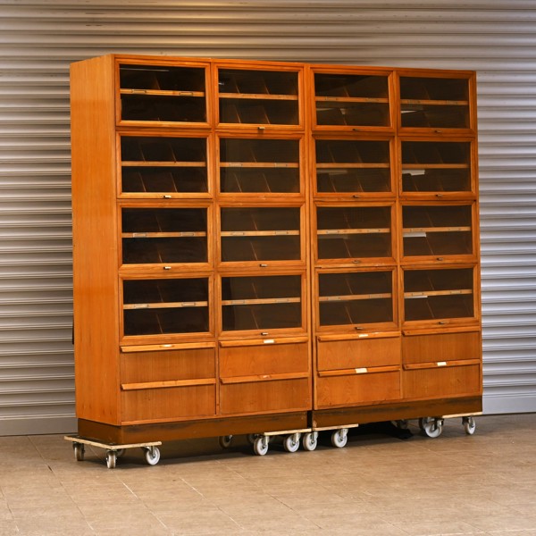 BOKSKÅP, 1930/40-tal, 2 delar