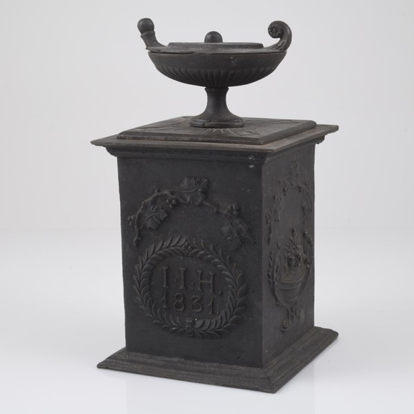 TOBAKSBURK, Hällefors Bruk