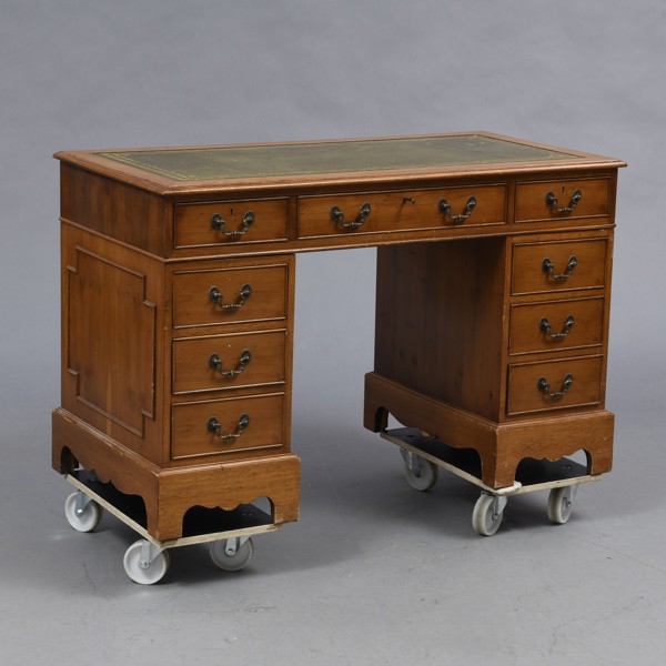 SKRIVBORD, 1900-tal, England