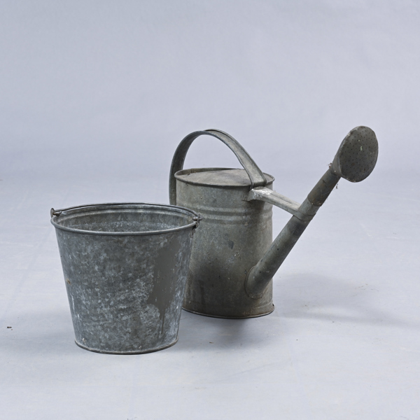 HINK MED VATTENKANNA, zink, 1900-tal