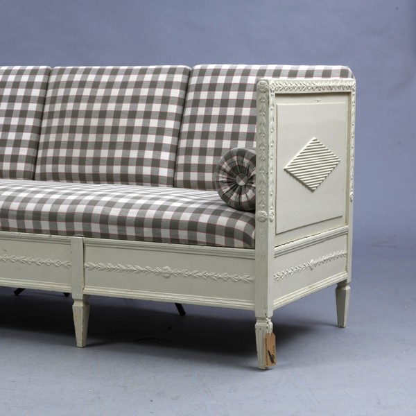 SOFFA/SÄNG, 1900-talets början