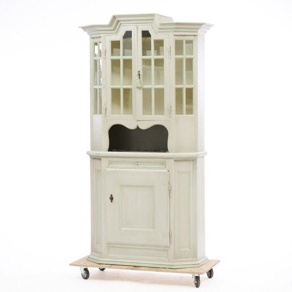 VITRINSKÅP, 17/1800-tal, Sverige