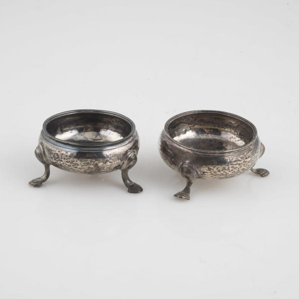 SALTKAR, ett par, silver, England