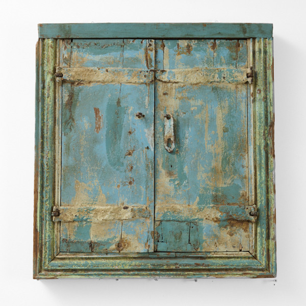 SPEGEL MED TRÄLUCKOR, bemålad