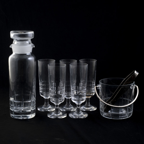 VICKE LINDSTRAND, Kosta Boda, 7 delar