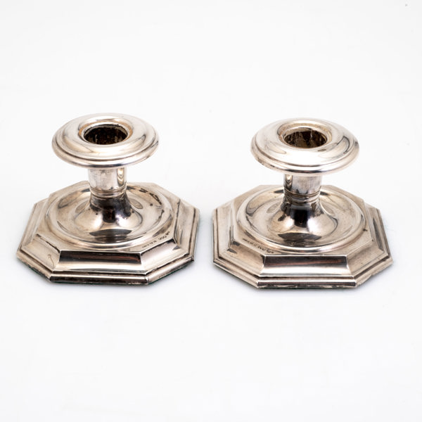 LJUSSTAKAR, ett par, silver