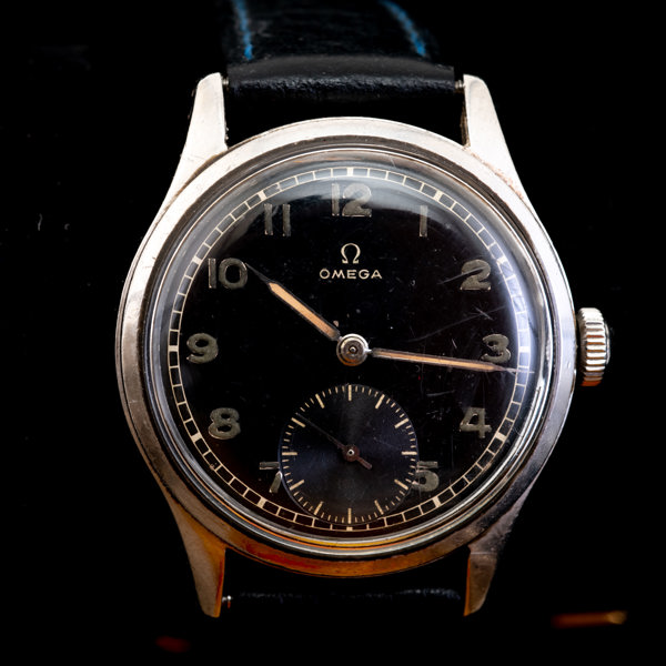 OMEGA, armbandsur, "Suverän", stål, ca 1945