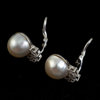 PÄRLÖRHÄNGEN, 1 par, 18 k vitguld
