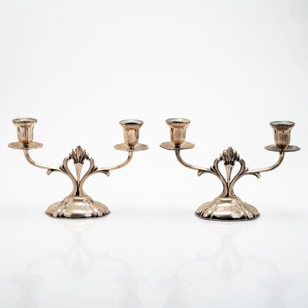 LJUSSTAKAR, ett par, silver, 1900-tal