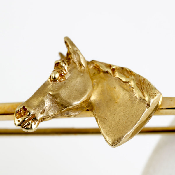 BROSCH, 9K guld, England