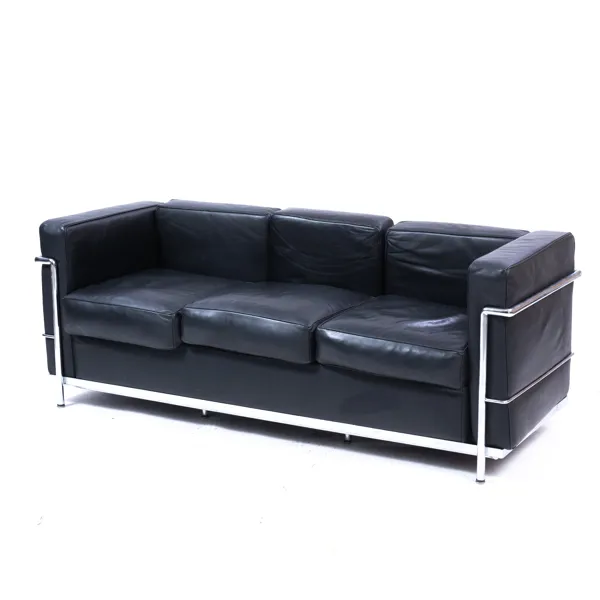 LE CORBUSIER. "LC2", soffa, efter