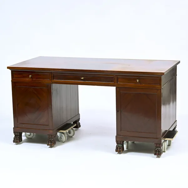 SKRIVBORD, 1900-talets början