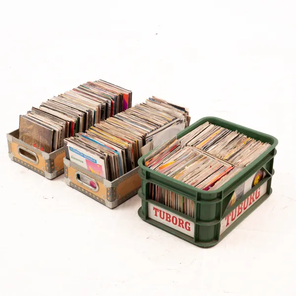 VINYL, singelskivor ca 734 st