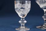 Glasservis, 54 delar, bestående av 12 rödvinsglas, 12 vitvinsglas, 20 starkvinsglas samt 10 likörglas