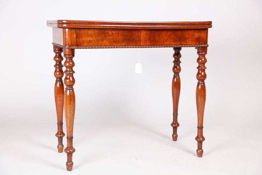 Spelbord, 1800-talets andra hälft, Senempire, mahogny, höjd 78, 85 x 42 cm_540a_8dafe093a67e5e3_lg.jpeg