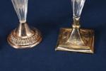 Vaser, ett par, 1900-talets början, jugend, nysilver och glas, höjd 20 cm, samt vaser 2 st, nysilver och glas, höjd 18,5 - 21,5 cm