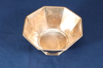 Skål, silver, C.G Hallberg, Stockholm, 1939, undersida med gåvoinskriptioner