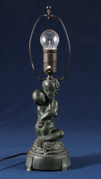 AXEL GUTE (1890-1959), bordslampa_7210a_8dc42a7a8417664_lg.jpeg