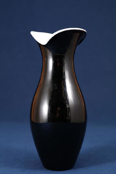 Vas, Orrefors, svart/vit, höjd 29 cm_770a_8daf8a331373327_lg.jpeg