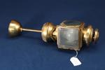Takarmatur, tidigt 1900-tal, omgjord från en vagnslykta, mässing och glas, total hö med stång, hö 43 cm