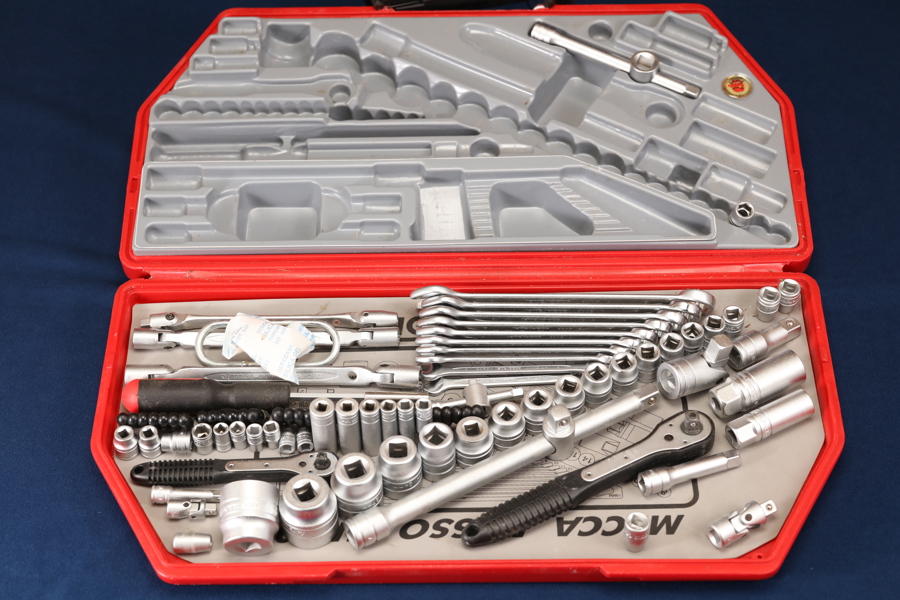 Teng Tools, verktygssats "Mecca Rosso MR101", 101 delar, i röd plastväska med säkerhetslås_838a_8dafad9e441eab0_lg.jpeg