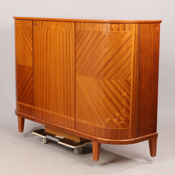 SIDEBOARD, 1940-tal